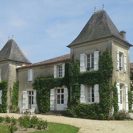Le Logis De Ruelle Bed and Breakfast Εξωτερικό φωτογραφία