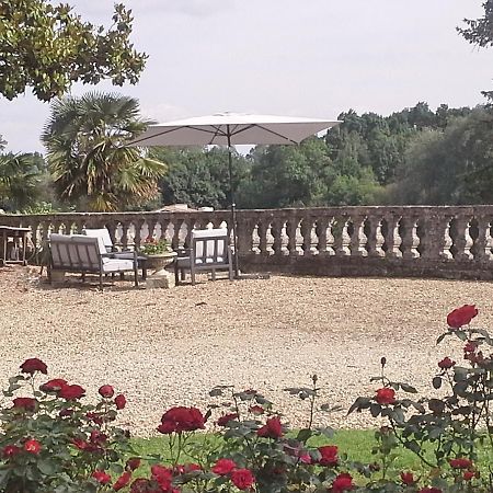 Le Logis De Ruelle Bed and Breakfast Εξωτερικό φωτογραφία