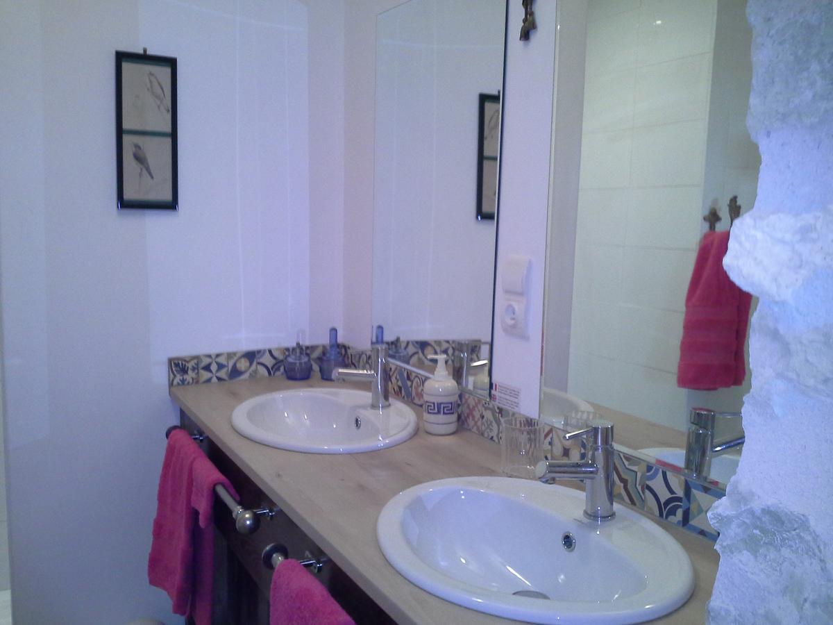 Le Logis De Ruelle Bed and Breakfast Εξωτερικό φωτογραφία