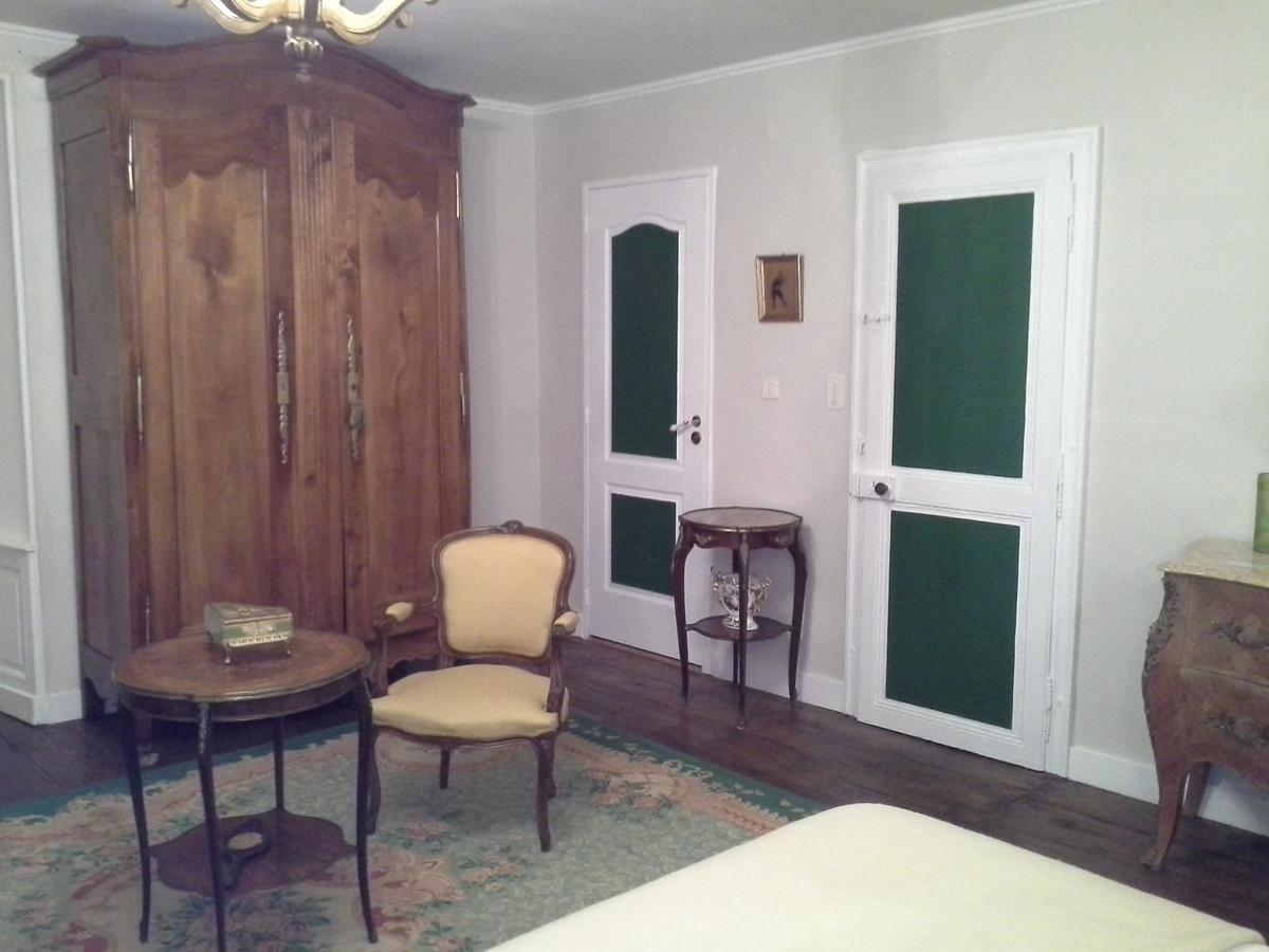 Le Logis De Ruelle Bed and Breakfast Εξωτερικό φωτογραφία