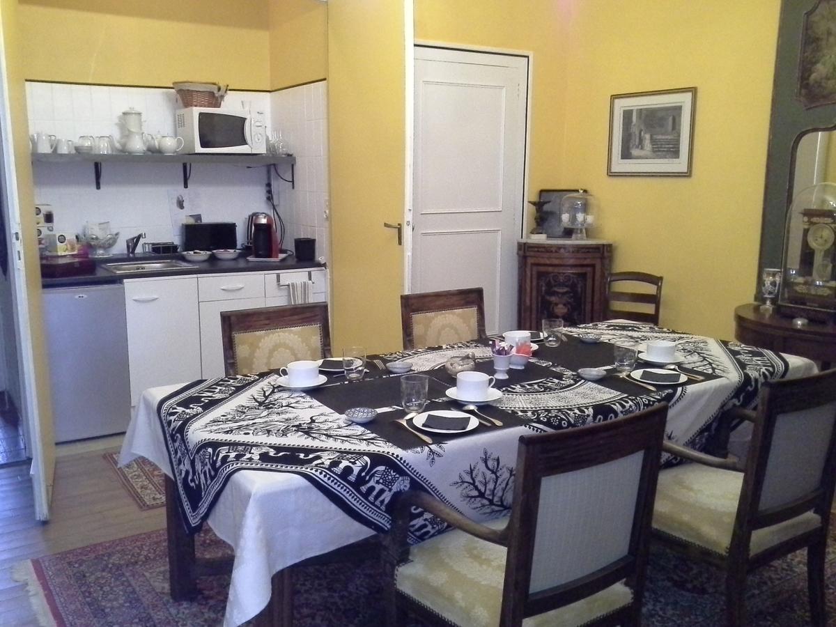 Le Logis De Ruelle Bed and Breakfast Εξωτερικό φωτογραφία
