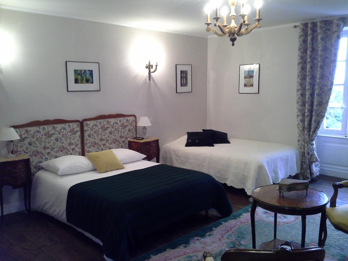Le Logis De Ruelle Bed and Breakfast Εξωτερικό φωτογραφία